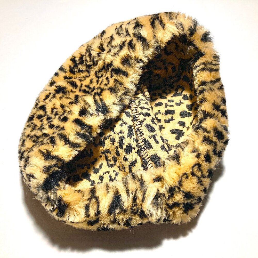 TAKE 50% OFF! Parkhurst Faux Animal Print Unstructured Beret